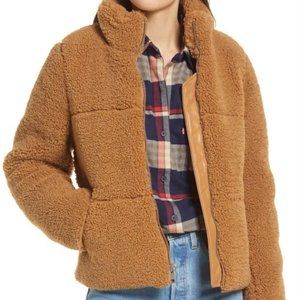 NWT LEVI'S STRAUSS STAND COLLAR QUILTED FLEECE JACKET